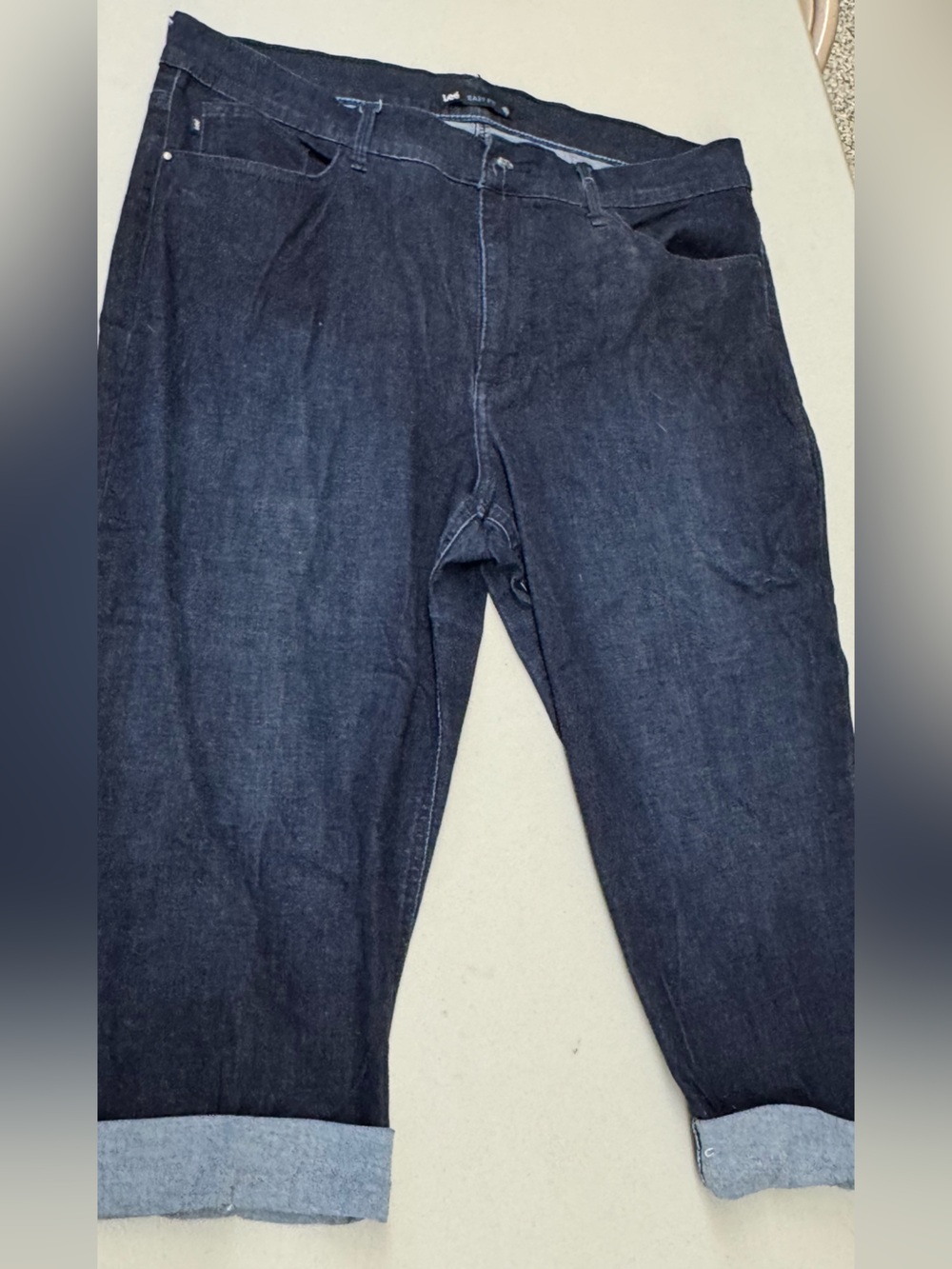 Lee Dark Indigo Denim Women’s Slim Straight Roll cuff cropped Capri Jeans